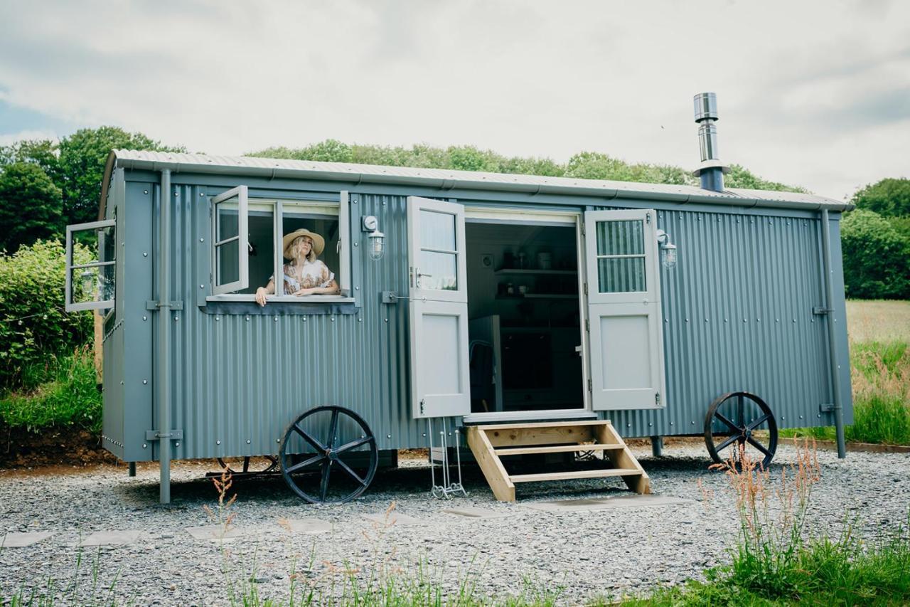 Blatchford Briar - Award Winning Private Shephards Huts With Their Own Secluded Hot Tubs Milton Abbot Exterior foto
