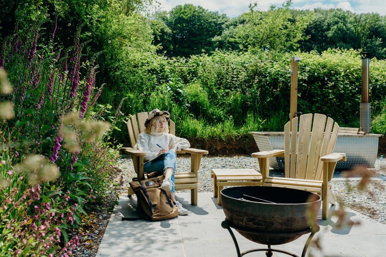 Blatchford Briar - Award Winning Private Shephards Huts With Their Own Secluded Hot Tubs Milton Abbot Exterior foto